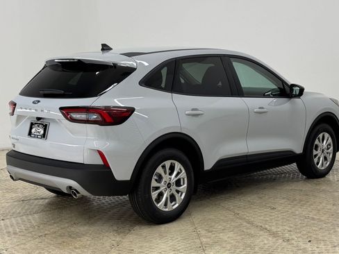 New 2026 Ford Escape Active image 9