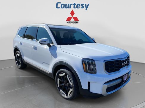 Used 2025 Kia Telluride S AWD/4WD image 8