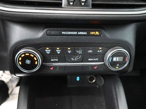 Used 2020 Ford Escape SE AWD/4WD image 12