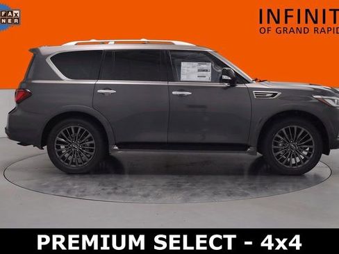Used 2023 INFINITI QX80 Premium Select w/ Cargo Package image 8