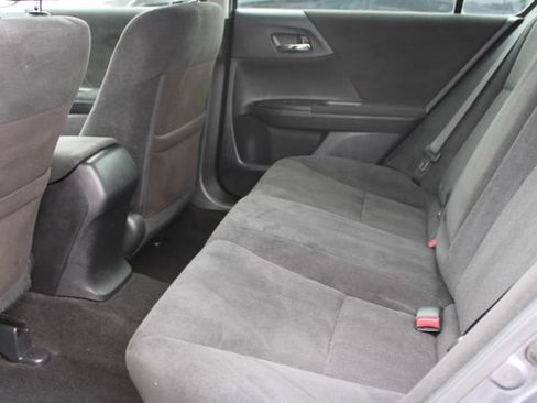 Used 2013 Honda Accord LX image 27