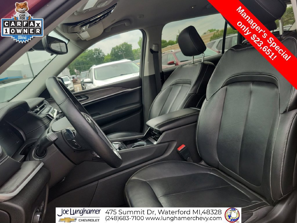 Used 2022 Jeep Grand Cherokee L Limited AWD/4WD image 21