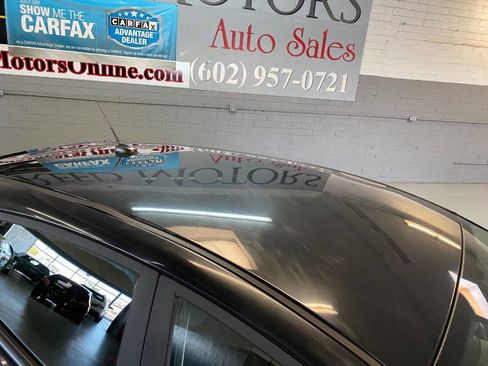 Used 2016 Ford Fiesta SE image 10