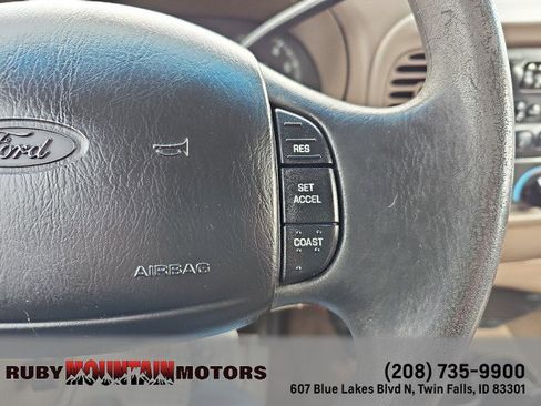 Used 1998 Ford F150 XLT image 19