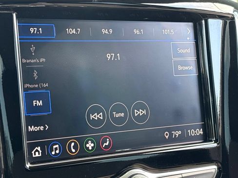 Used 2021 Chevrolet Traverse LS FWD image 21