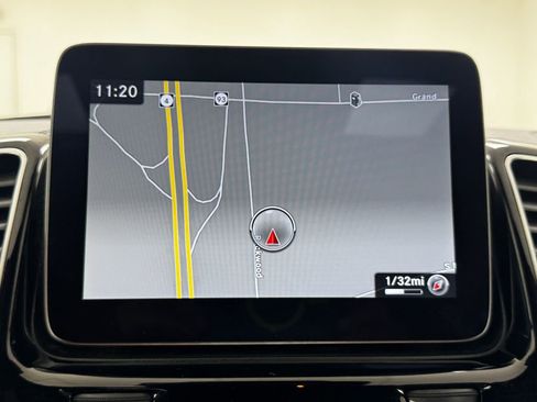 Used 2018 Mercedes-Benz GLS 450 4MATIC image 19