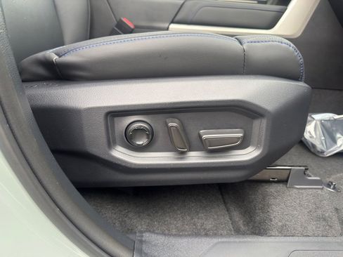 New 2026 Toyota Tundra Platinum image 32