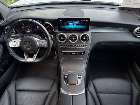 Used 2022 Mercedes-Benz GLC 300 4MATIC image 15