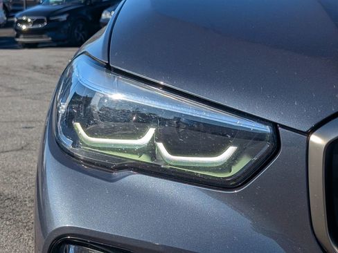 Used 2021 BMW X5 M50i w/ Premium Package image 11