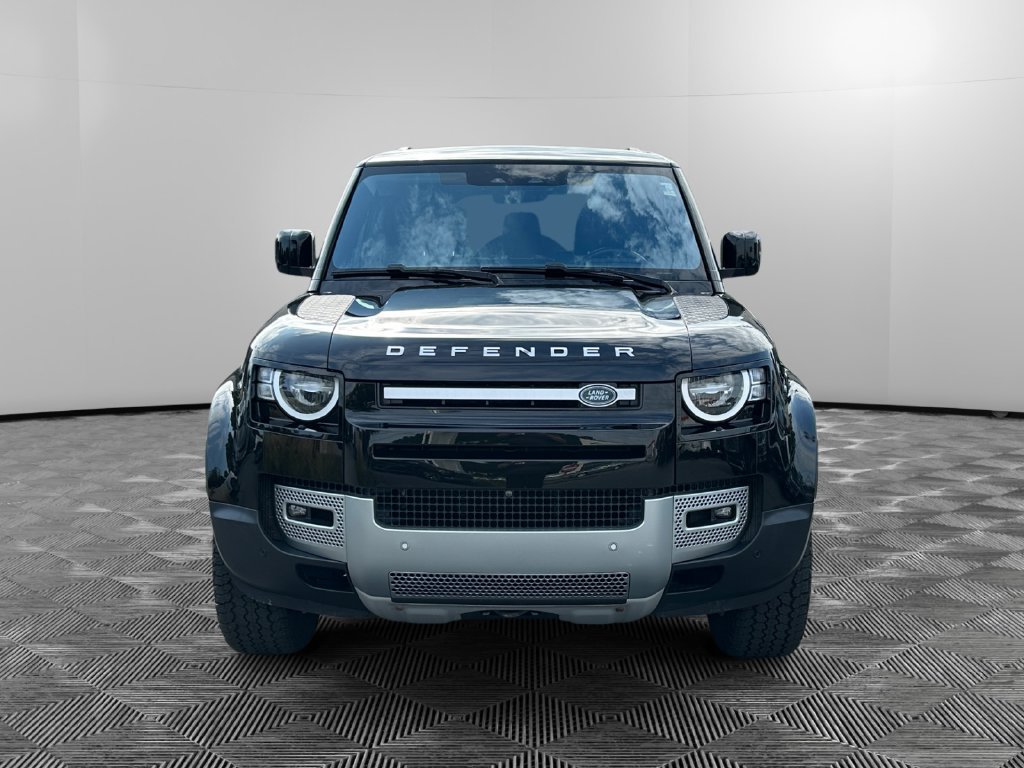 Used 2020 Land Rover Defender 110 S AWD/4WD image 9
