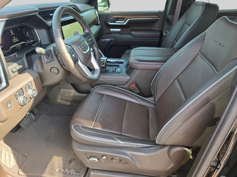 Used 2023 GMC Sierra 1500 Denali w/ Denali Reserve Package AWD/4WD image 14