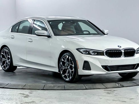 New 2026 BMW 330i Sedan w/ Premium Package image 9