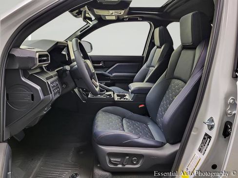 New 2026 Toyota 4Runner 4WD image 8