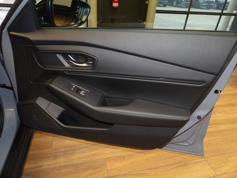 Used 2024 Honda Accord Sport image 12