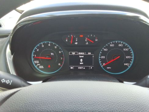 Used 2019 Chevrolet Traverse LS image 14