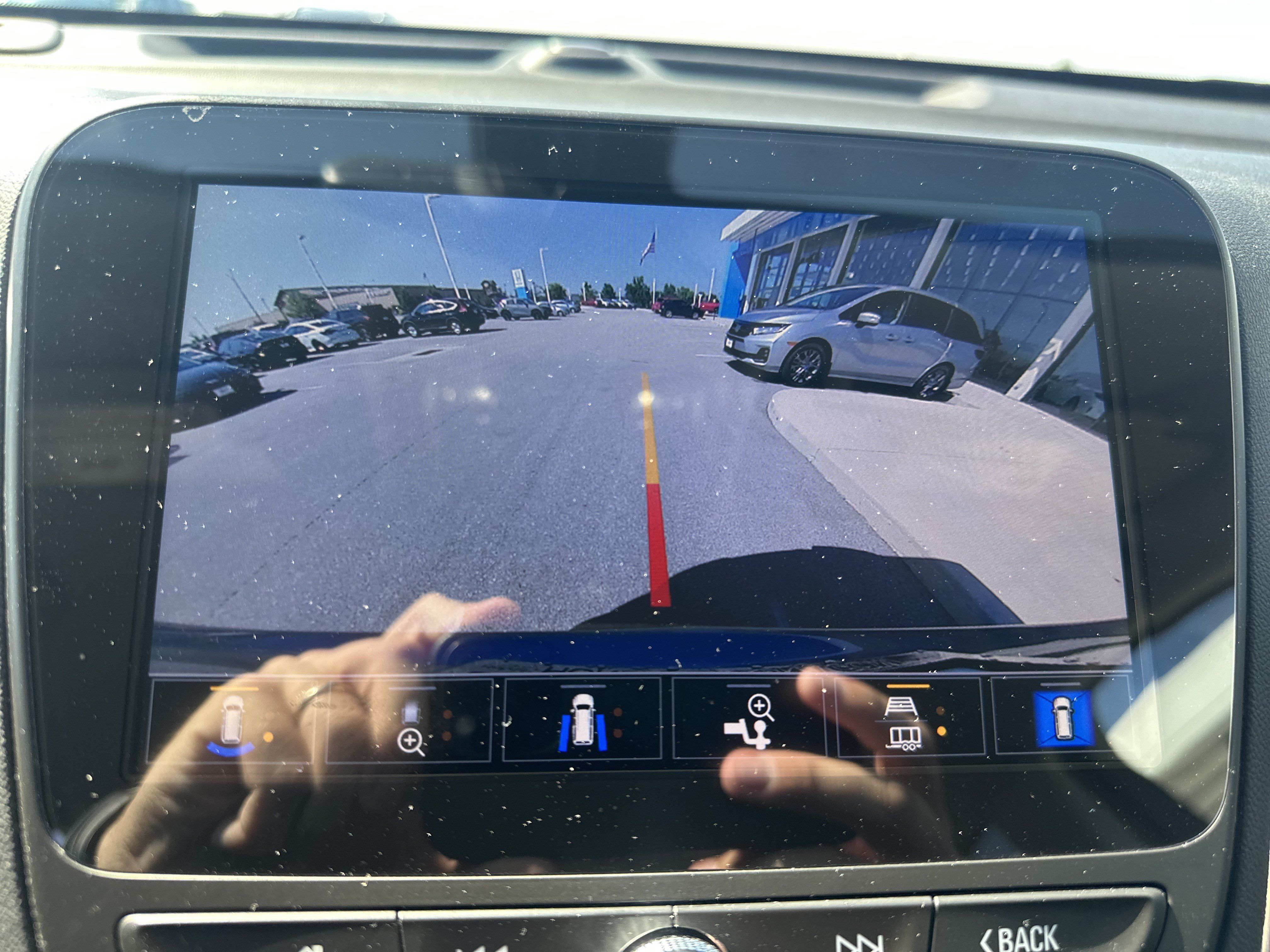 Used 2024 Chevrolet Equinox LT AWD/4WD image 20