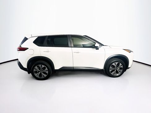 Used 2023 Nissan Rogue SV image 10