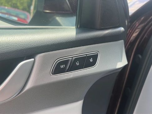 Used 2020 Hyundai Palisade SEL FWD image 12