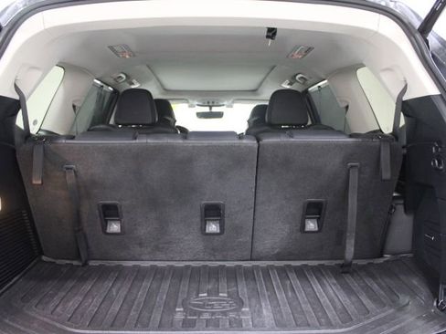 Used 2022 Subaru Ascent Limited w/ Technology Package image 14