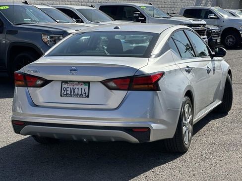 Used 2020 Nissan Altima 2.5 S image 4