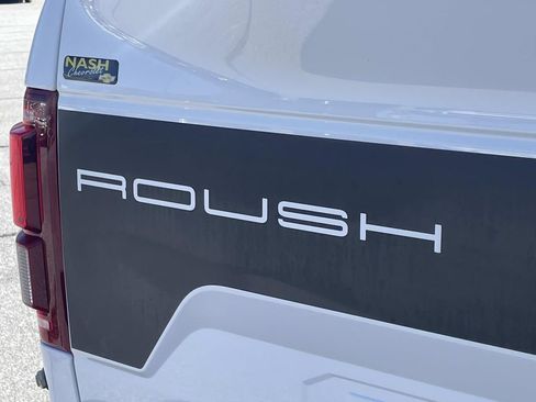 Used 2018 Ford F150 Raptor w/ Equipment Group 802A Luxury image 13