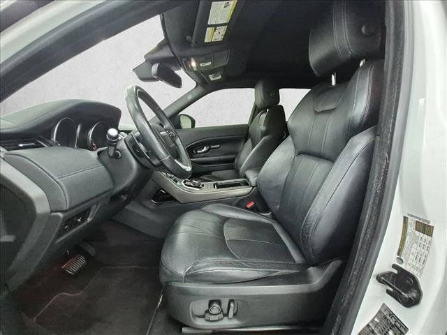 Used 2018 Land Rover Range Rover Evoque SE AWD/4WD image 17