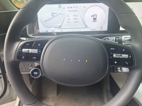 Used 2024 Hyundai Ioniq 6 SEL AWD/4WD image 14