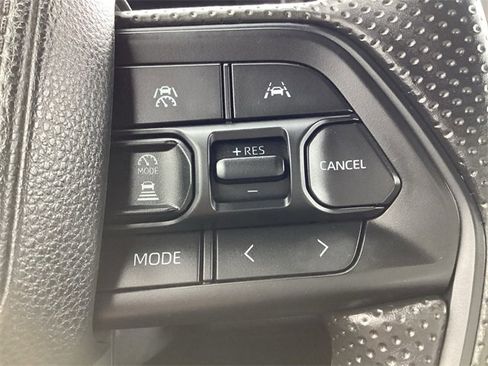 Certified 2024 Toyota Tacoma SR5 image 18