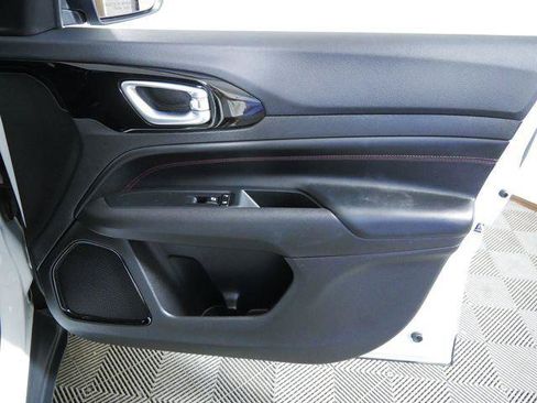 Certified 2023 Jeep Compass Trailhawk AWD/4WD image 12