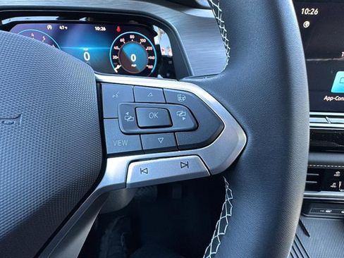 New 2026 Volkswagen Atlas Cross Sport SE image 19