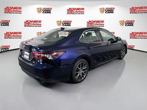 Used 2021 Toyota Camry XLE AWD/4WD image 15