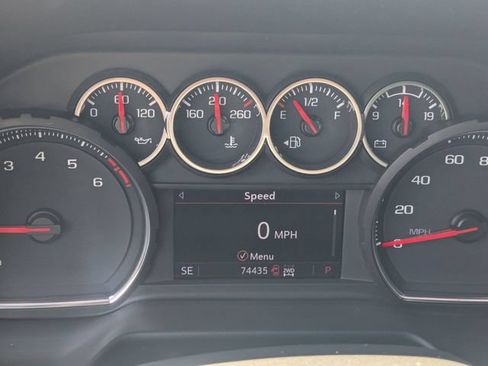 Used 2021 Chevrolet Tahoe Z71 w/ Rear Media and Nav Package AWD/4WD image 19