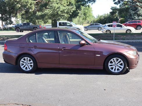 Used 2006 BMW 325xi Sedan AWD/4WD image 3