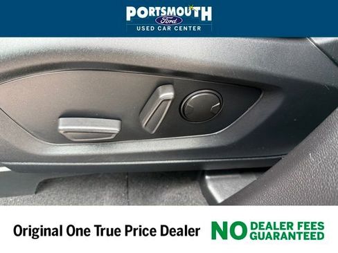 Used 2022 Ford Explorer XLT image 21