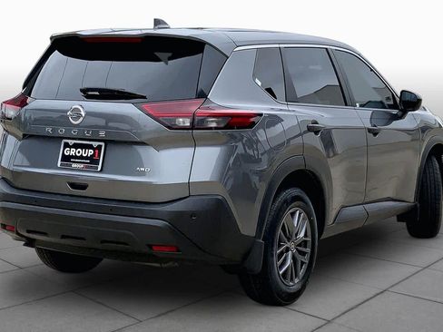 Used 2021 Nissan Rogue S AWD/4WD image 13