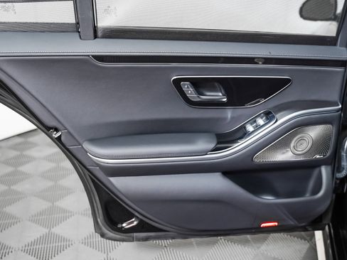 Certified 2023 Mercedes-Benz S 500 4MATIC image 24