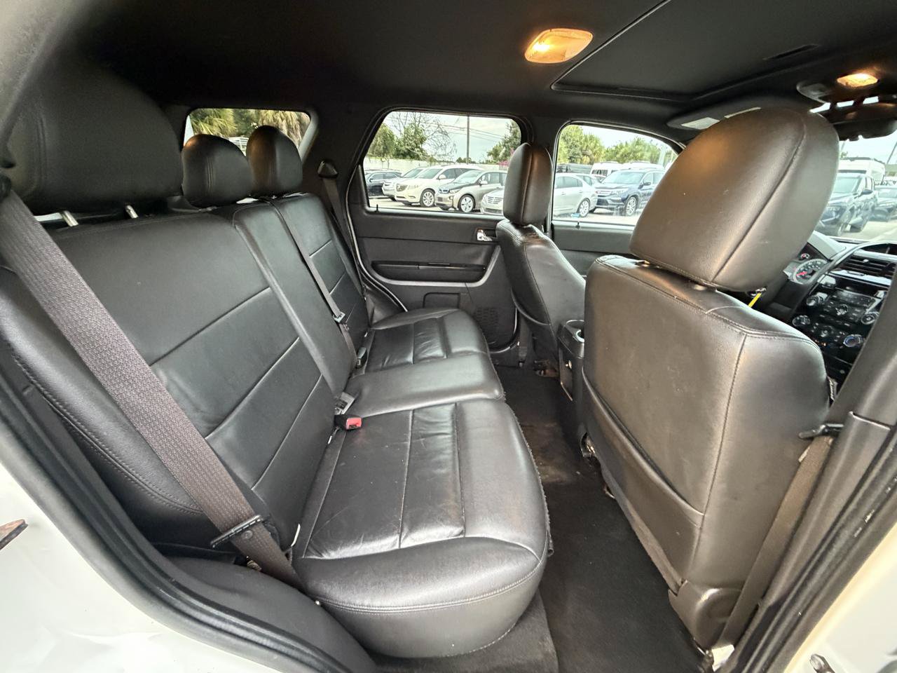 Used 2010 Ford Escape Limited AWD/4WD image 9