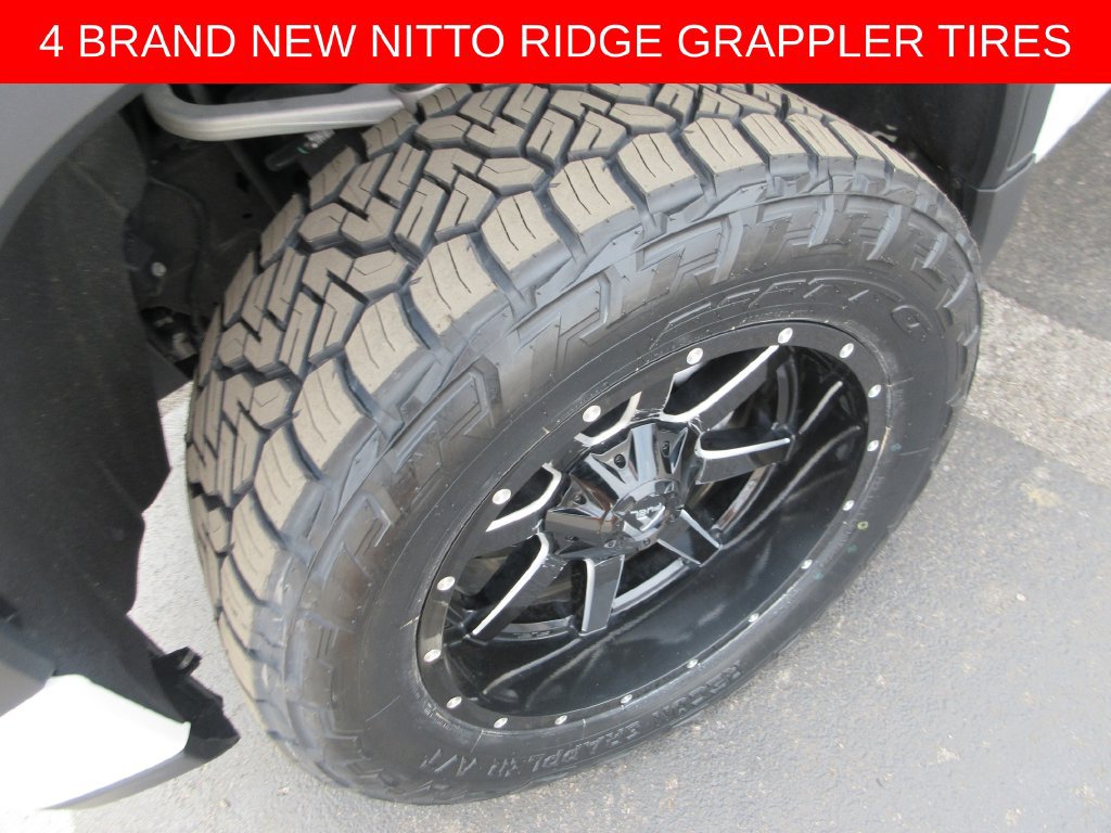 Used 2024 GMC Sierra 1500 Elevation AWD/4WD image 3
