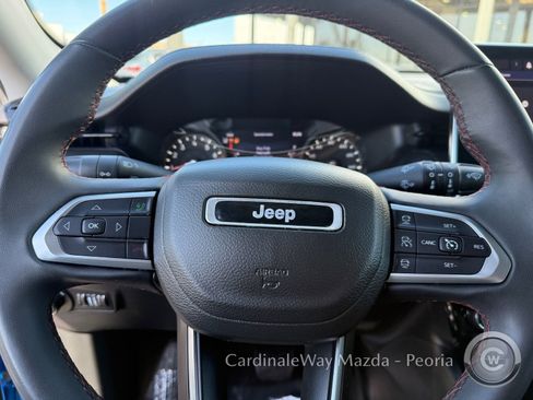 Used 2022 Jeep Compass Trailhawk image 14