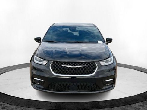 New 2026 Chrysler Pacifica Select FWD image 8
