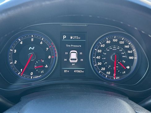 Used 2022 Hyundai Veloster N image 23