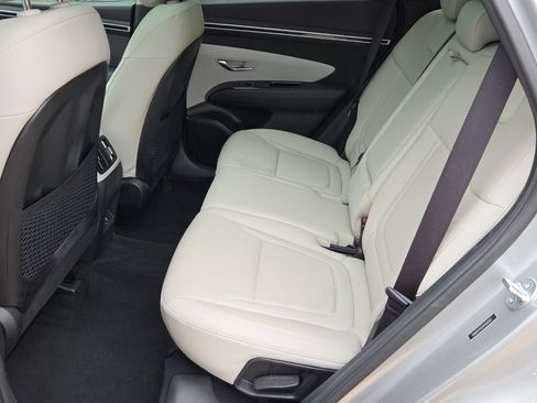 Used 2023 Hyundai Tucson Limited FWD image 13