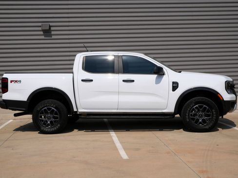 Certified 2024 Ford Ranger XLT w/ FX4 Off-Road Package AWD/4WD image 2