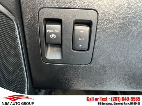 Used 2019 Ford F150 Lariat w/ Equipment Group 502A Luxury AWD/4WD image 19