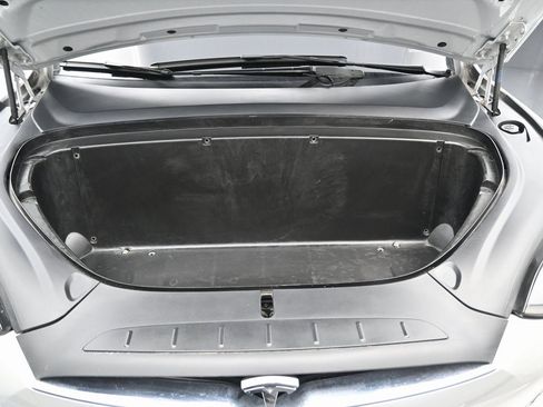 Used 2021 Tesla Model X Long Range image 41