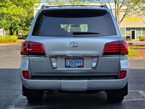 Used 2009 Lexus LX 570 4WD image 6