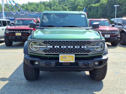Certified 2025 Ford Bronco Badlands AWD/4WD image 2