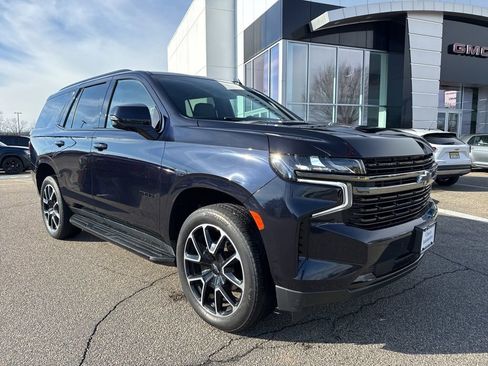 Used 2022 Chevrolet Tahoe RST w/ Luxury Package image 3