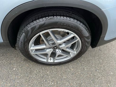 Used 2018 Mercedes-Benz GLC 300 4MATIC image 12