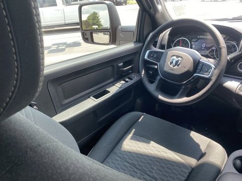 New 2025 RAM 2500 Tradesman image 32